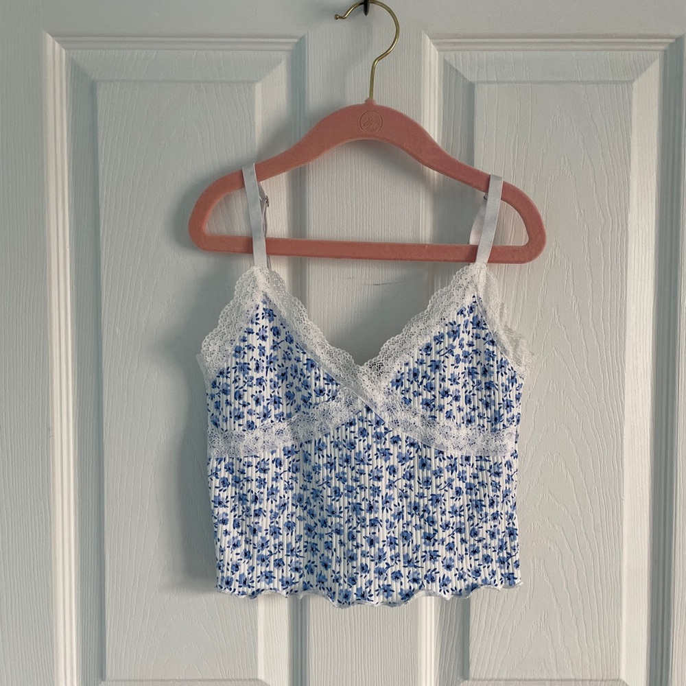 h&m floral lace tank top